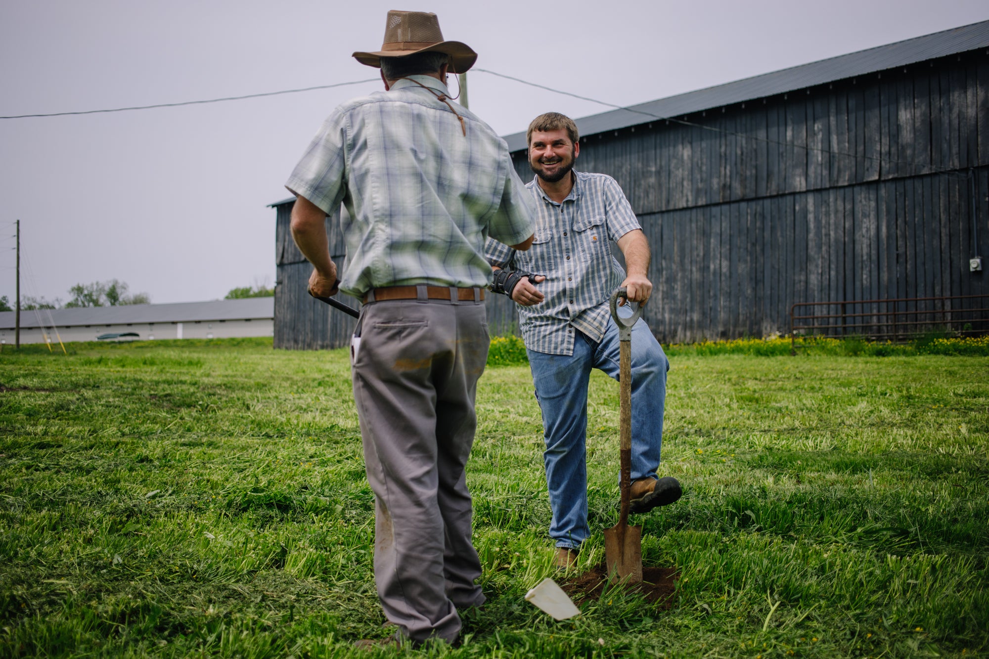 Sustainable Egg Farming in Action: Larry Schmidt’s Commitment to Climate-Smart Practices